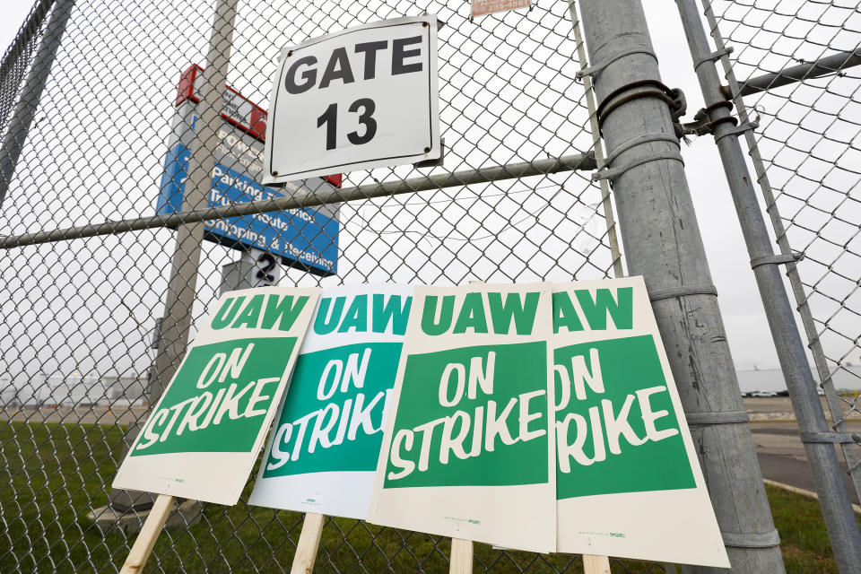 United Auto Workers strike signs are shown at a gate at the General Motors Flint Assembly Plant in Michigan after the UAW declared a national strike after midnight Monday. (Photo: Bill Pugliano via Getty Images)