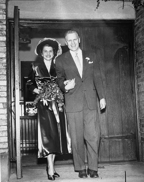 Gerald and Betty Ford walk out of Grace Episcopal Church after getting married on Oct. 15, 1948. (Courtesy Gerald R. Ford Presidential Library & Museum)