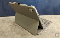 <p>Logitech Slim Folio for iPad</p> 