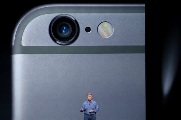 Apple Unveils iPhone 6