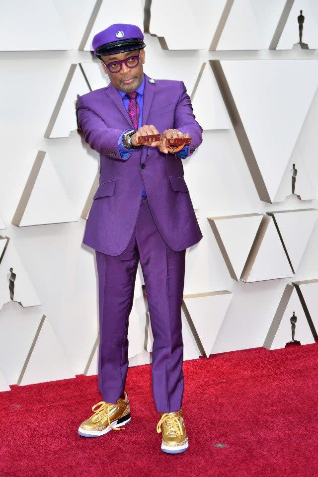 Spike Lee Rocks 'Do the Right Thing' Brass Knuckles on 2019 Oscars