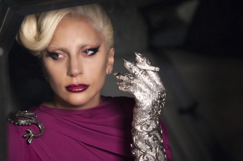 Lady Gaga’s the Countess from American Horror Story: Hotel = goth