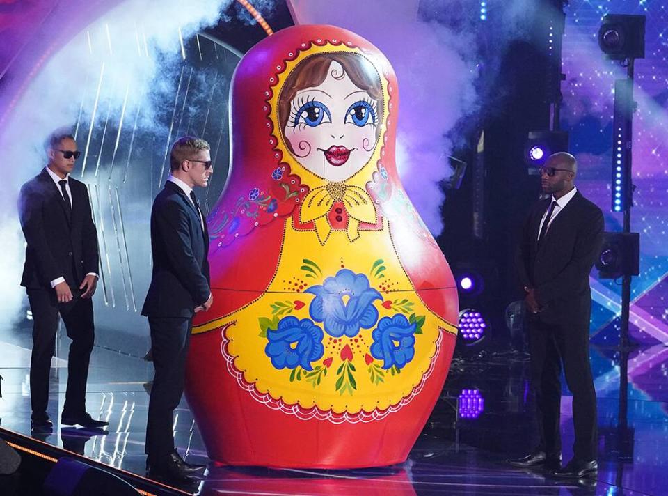 The Masked Singer, Russian Dolls