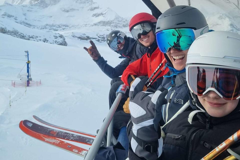 <p>Jennifer Connelly/Instagram</p> Jennifer Connelly and family skiing