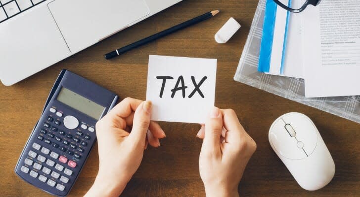 how to avoid capital gains tax on mutual funds