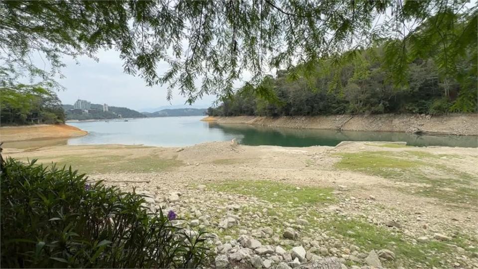 久旱不雨！日月潭快變「荒漠」　杉林溪松瀧岩壯闊瀑布變涓涓細流