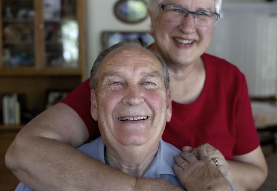 Jane and Ren Willie are pictured at their Murray home on Wednesday, July 5, 2023. A year ago, Ren was diagnosed with Alzheimer’s dementia, a progressive neurodegenerative disease that destroys memory and other mental functions over time. | Laura Seitz, Deseret News