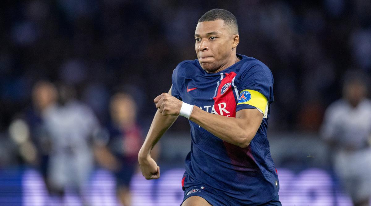 Kylian Mbappé 2018 World Cup Jersey up for Auction