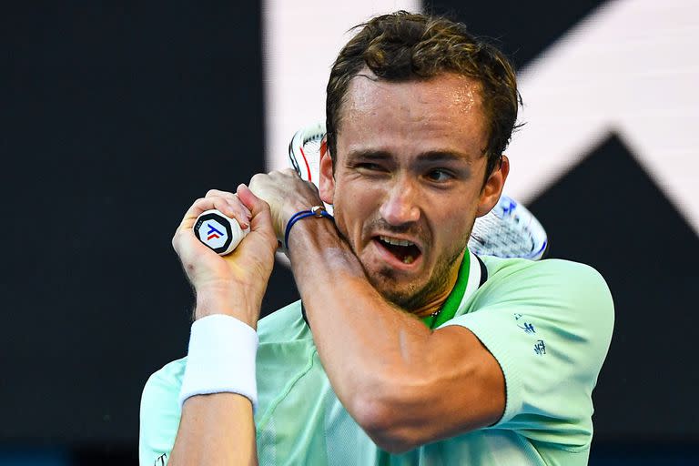 El ruso Daniil Medvedev, número 2 del mundo, venció a Nick Kyrgios y sigue haciendo ruido en el Australian Open.