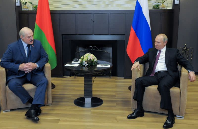 Russian President Putin meets with his Belarusian counterpart Lukashenko in Sochi