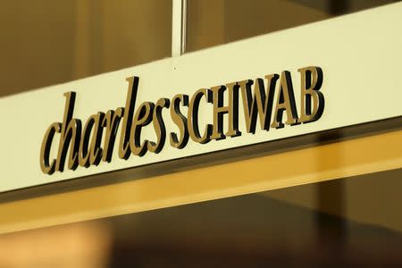 Charles Schwab Earnings Miss, Revenue Inline In Q1