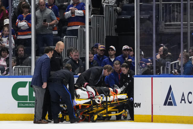 Lightning's injuries pile up in loss to Islanders