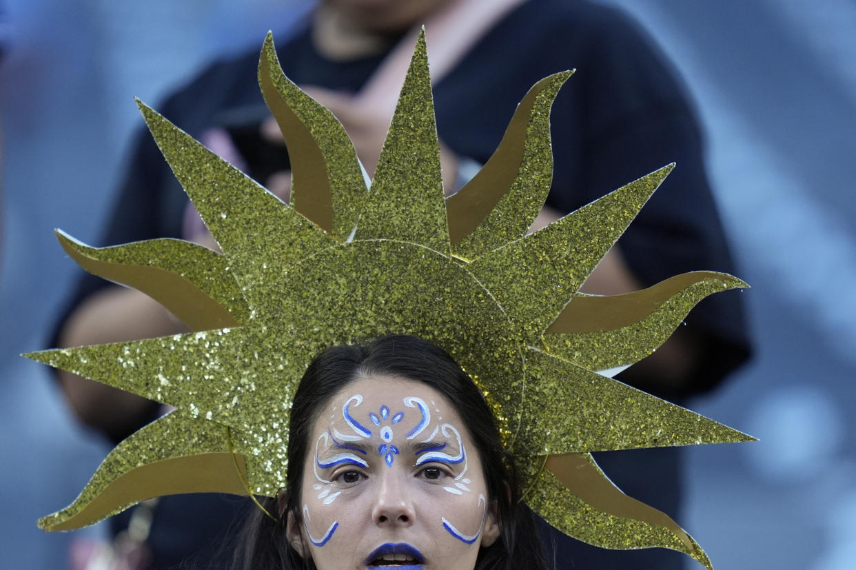 An Uruguayan fan waits for the start of a Copa America Group C soccer match between Uruguay and Bolivia in East Rutherford, N.J., Thursday, June 27, 2024. (AP Photo/Julia Nikhinson)