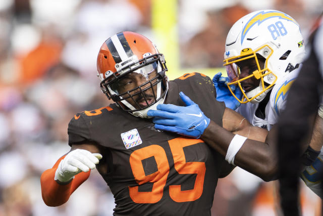 Browns' Myles Garrett remains object of Joe Burrow's nightmares