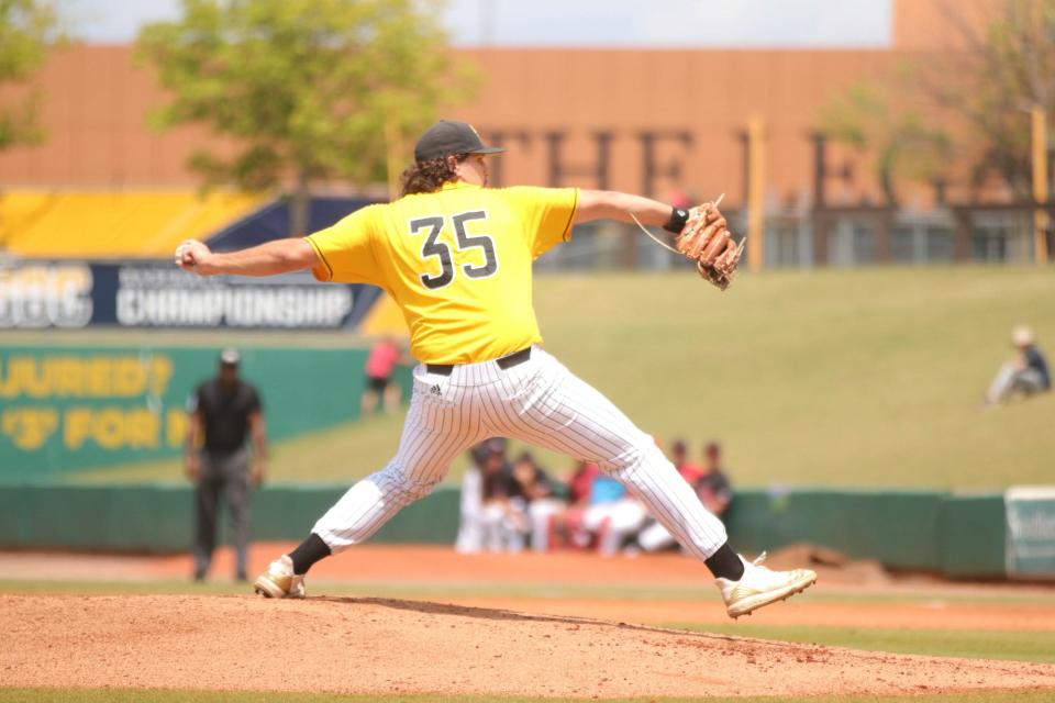 Justin Storm pitches during the Sun Belt championship game in 2023.