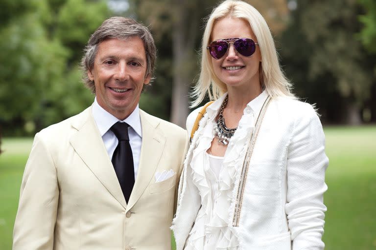 Alejandro Gravier y Valeria Mazza no se perdieron detalle de la boda