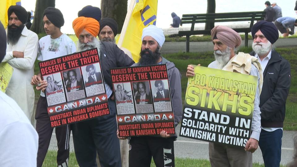 This year, Sikhs for Justice, a group advocating for a sperate Sikh homeland in India joined the memorial in Vancouver' Stanley park on Sunday. 