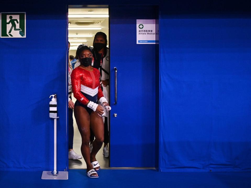 Simone Biles returns to the gym at the Tokyo Olympics.