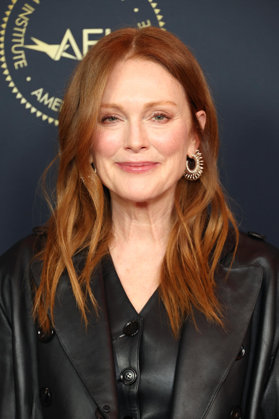 auburn hairstyles julianne moore