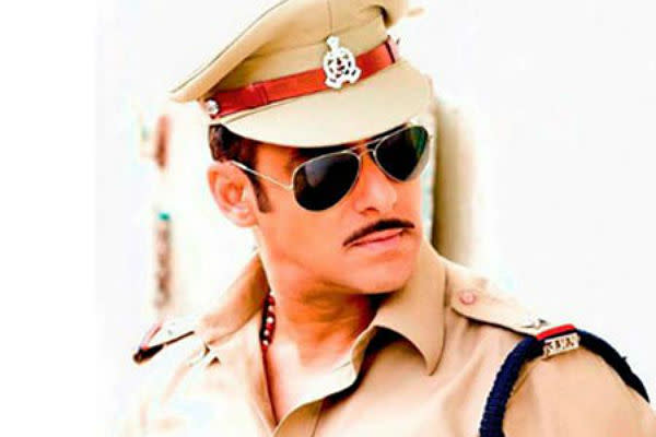 <b>2. Salman Khan/ Dabangg</b><br><br>His Chulbul Pandey act might've been mass friendly, there's no denying the fact that Salman Khan in uniform was also class-friendly.