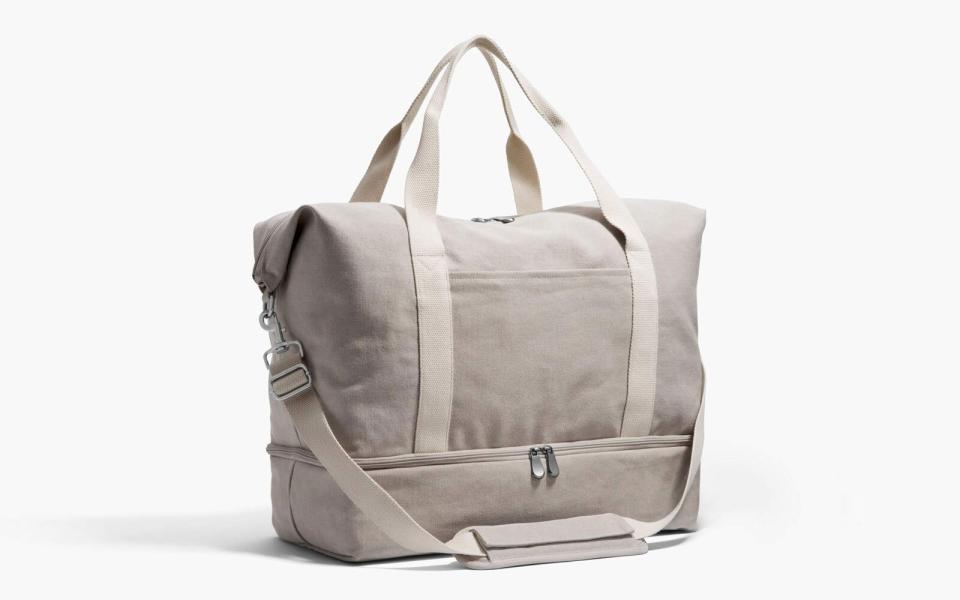 Lo & Sons Catalina Deluxe Weekender Bag