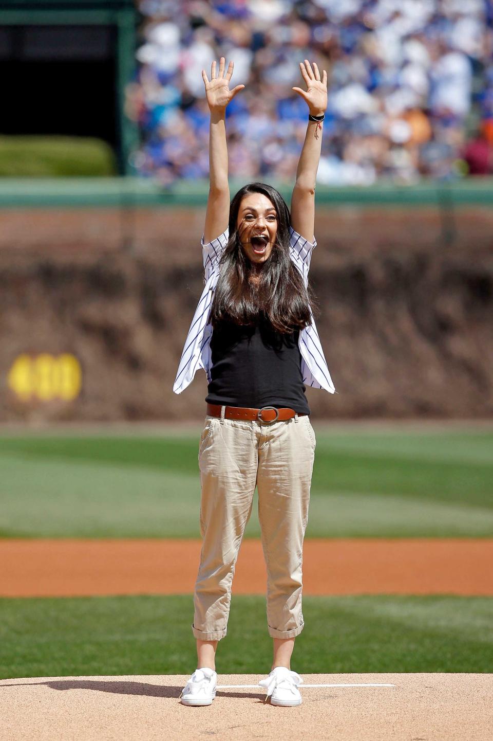 MILA KUNIS’ SNEAKERS