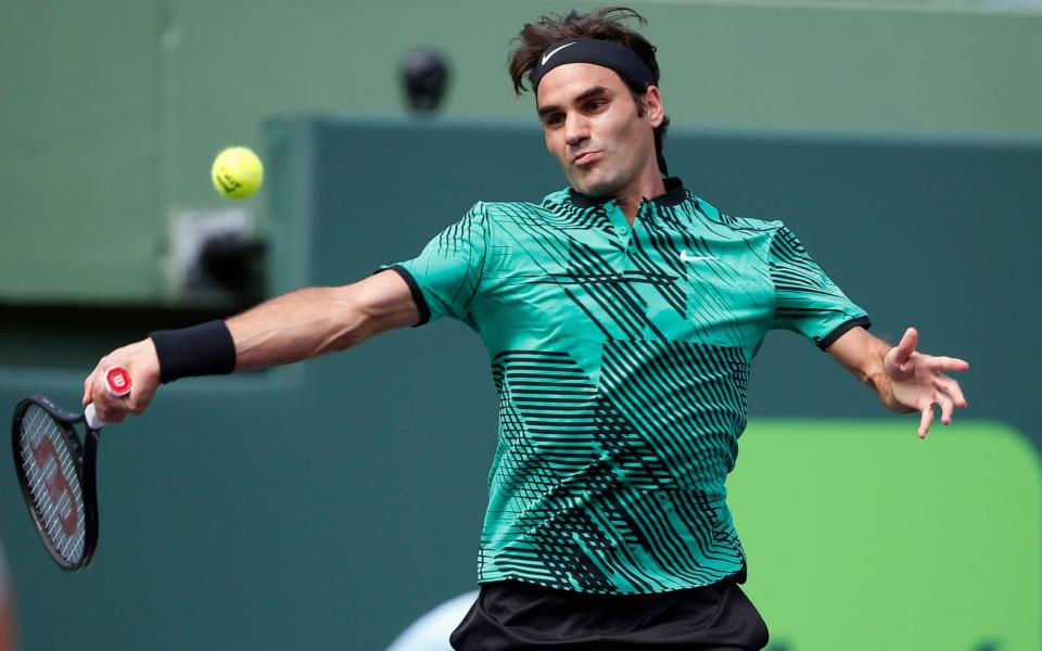 Roger Federer cruises past Juan Martin del Potro to reach Miami Open fourth round