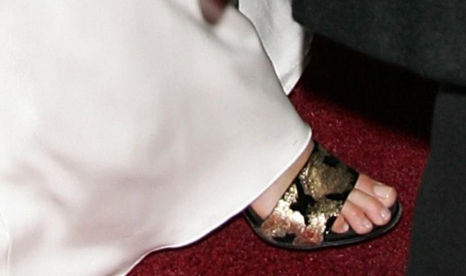 gisele bundchen, red carpet, sandals, 2007 Met Gala