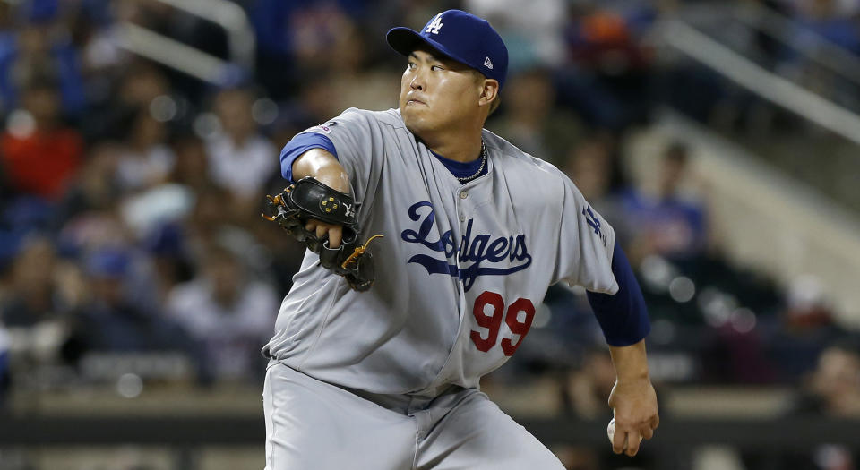 NEW YORK, NEW YORK - SEPTEMBER 14:   Hyun-Jin Ryu #99 of the Los Angeles Dodgers in action against the New York Mets at Citi Field on September 14, 2019 in New York City. The Mets defeated the Dodgers 3-0. (Photo by Jim McIsaac/Getty Images)