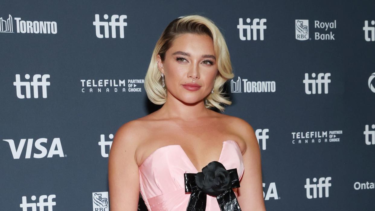 Florence Pugh attends the premiere of 