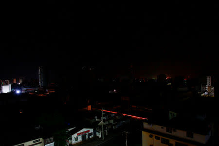 A view of the city during a blackout in Maracaibo, Venezuela March 31, 2019. Picture taken March 31, 2019. REUTERS/Isaac Urrutia