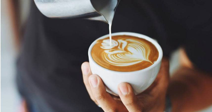 早餐除了應避開酸性及含糖的食物外，也要避免攝取咖啡。（示意圖／取自pexels）