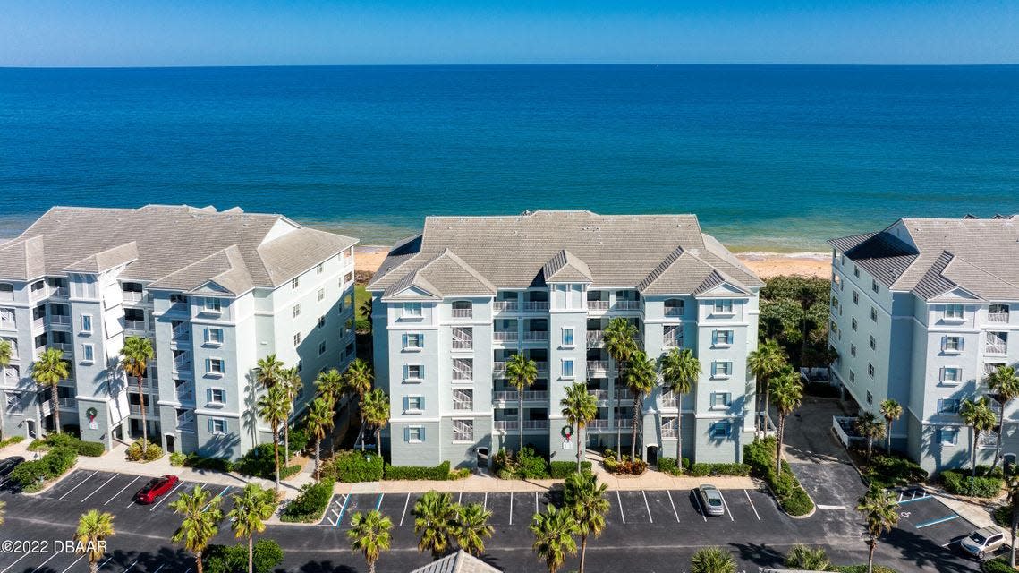 Cinnamon Beach condominiums are within the exclusive Palm Coast community of  Hammock Beach.