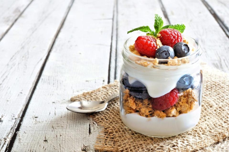 Greek yogurt is a protein powerhouse. Jenifoto – stock.adobe.com