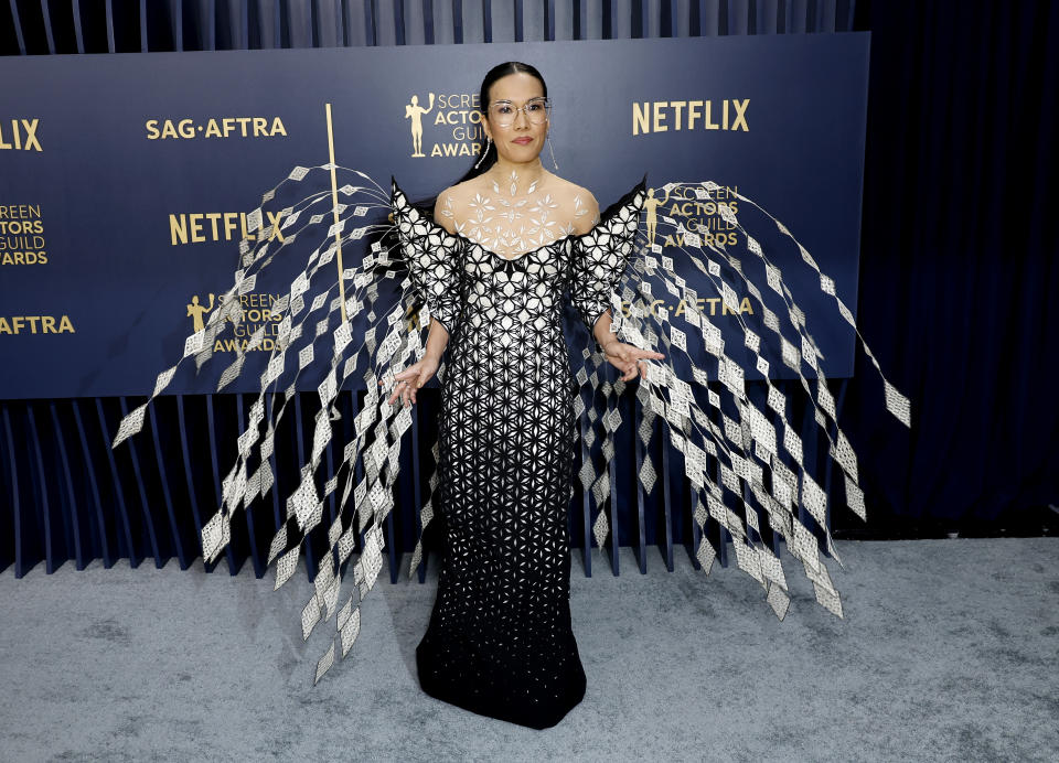 Ali Wong on the sag awards red carpet