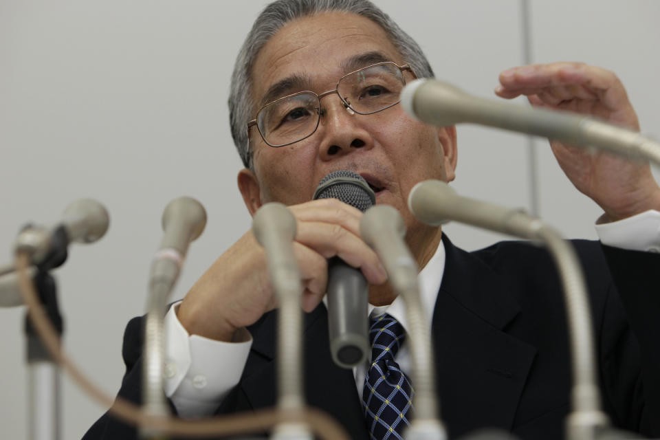 Japanese computer chipmaker Elpida Memory, Inc. President Yukio Sakamoto speaks during a press conference in Tokyo Monday, Feb. 27, 2012. Elpida filed for bankruptcy Monday after amassing debts from nose-diving prices, longtime competition from Samsung and the flooding in Thailand last year that stagnated demand. (AP Photo/Shizuo Kambayashi)