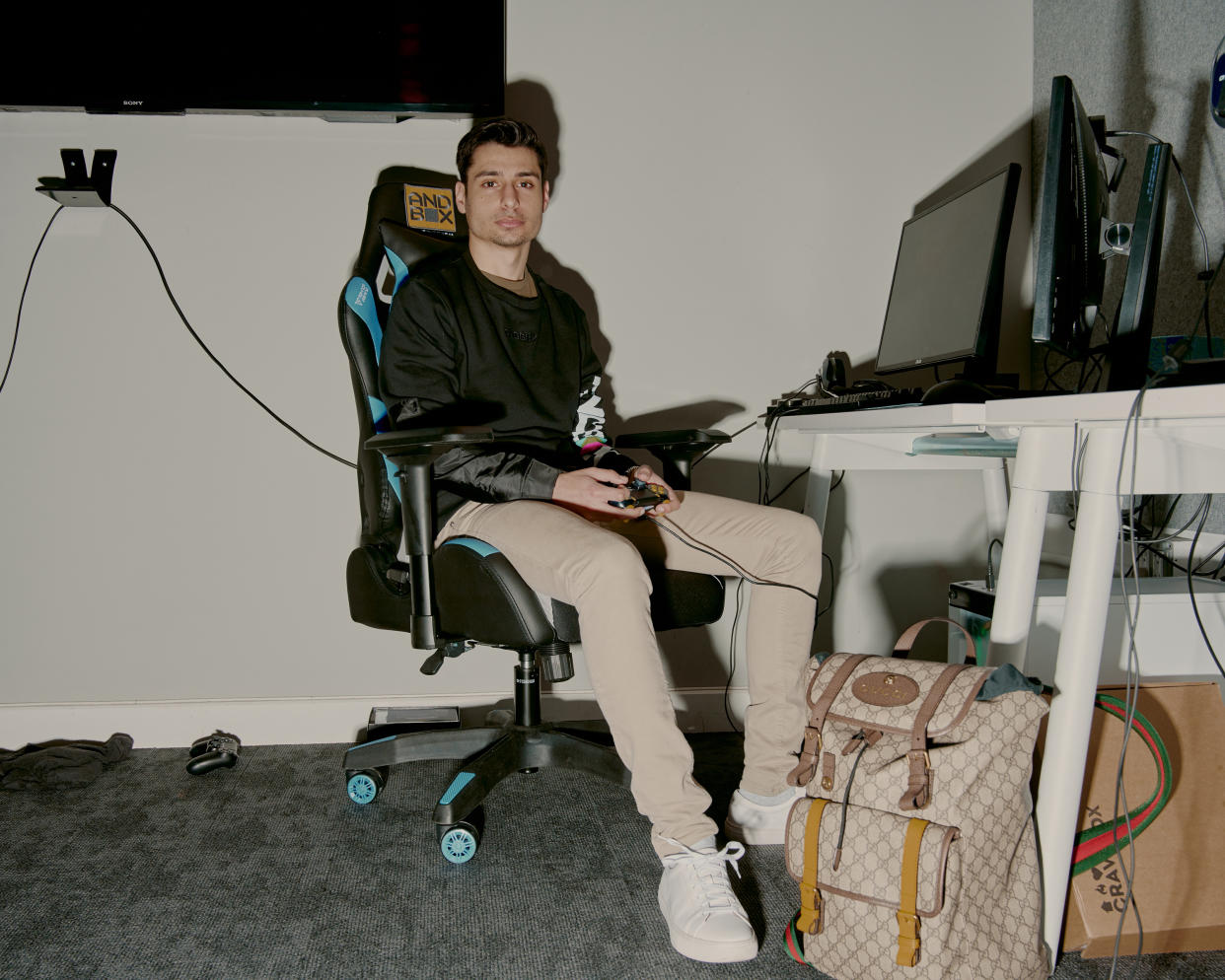 Thomas "ZooMaa" Paparatto, un jugador profesional de "Call of Duty", en Nueva York, el 11 de marzo de 2020. (Vincent Tullo/The New York Times)