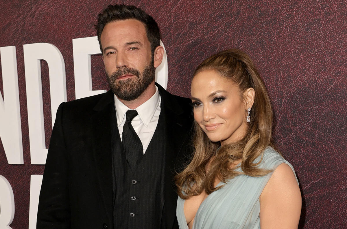 Jennifer Lopez Files for Divorce From Ben Affleck