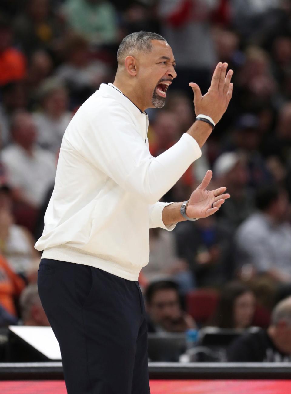 Michigan Wolverines head coach Juwan Howard on the bench during action vs. Rutgers in the Big Ten tournament at United Center in Chicago on Thursday, March 9, 2023.