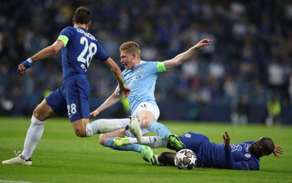 Kante swipes the ball from De Bruyne, who was charging towards Chelsea's penalty box - Pool via REUTERS