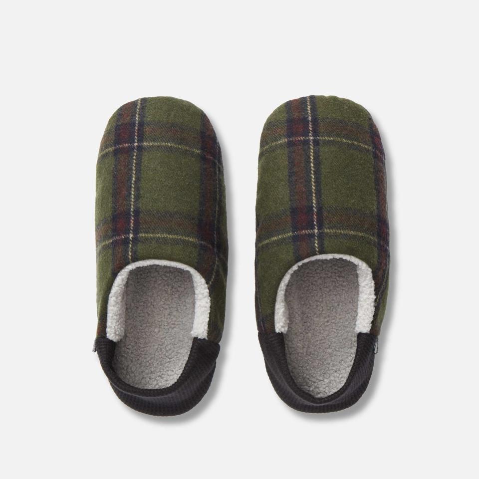 27) Brooklinen Slippers