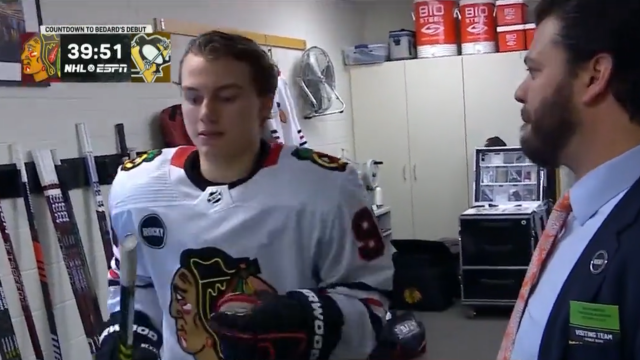 Connor Bedard looking good at his first day of Chicago Blackhawks pros