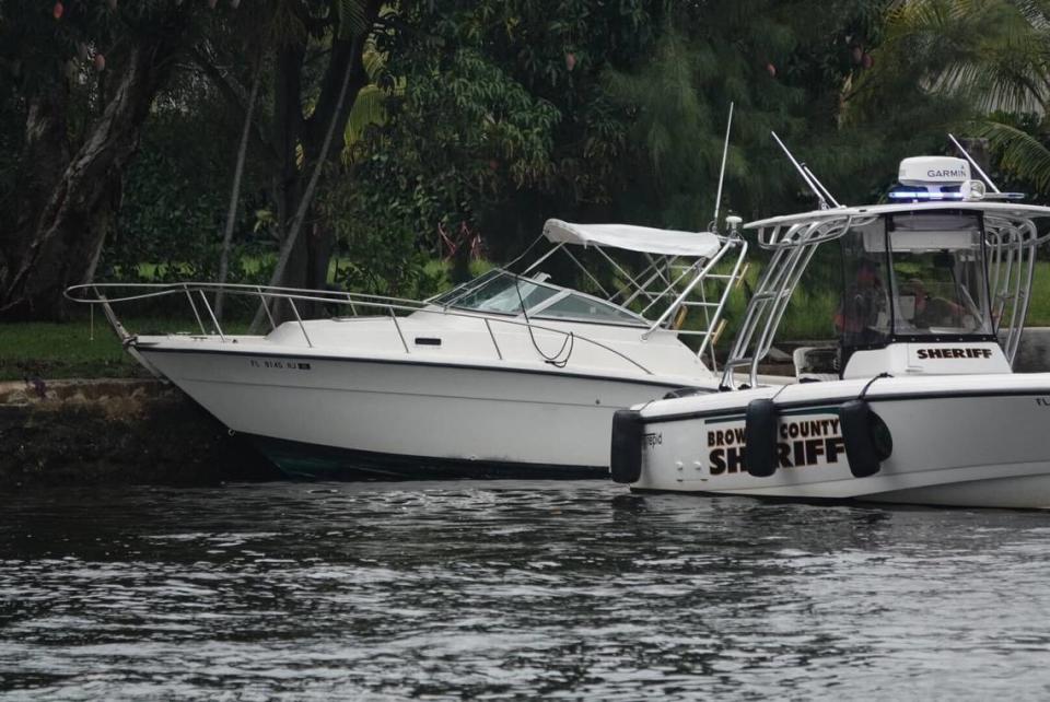 A white boat carrying about a dozen people came ashore in Pompano Beach along Southeast 28th Avenue and Atlantic Boulevard on the Intracoastal on June 17, 2021, the Broward Sheriff’s Office said.