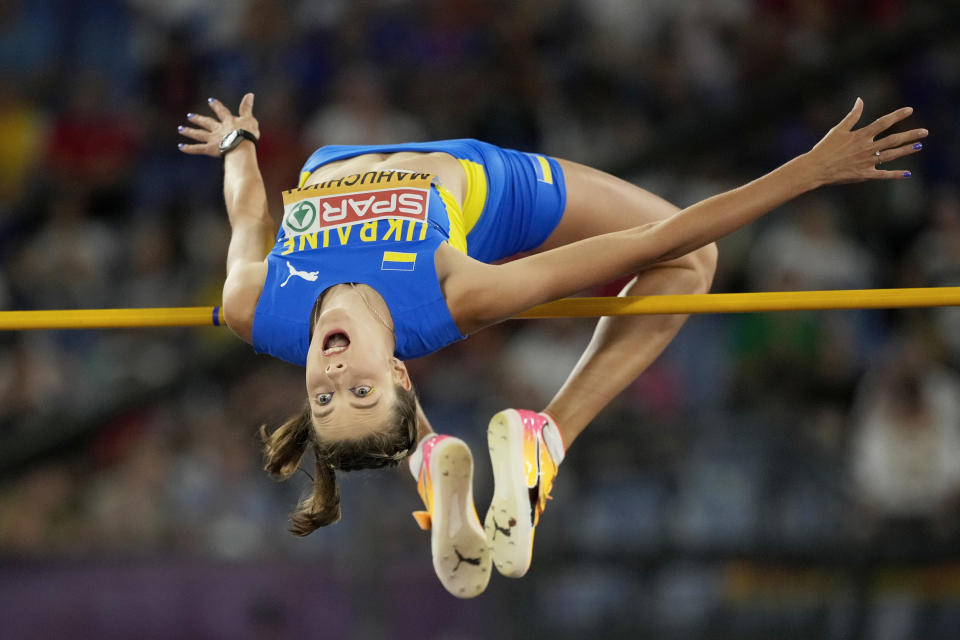 Olympics on her mind, Ukraine in her heart, worldrecord high jumper