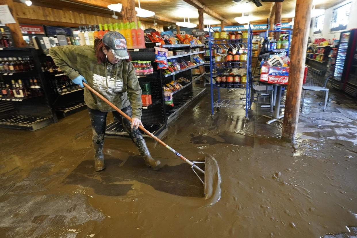 Image: (Elaine Thompson / AP)