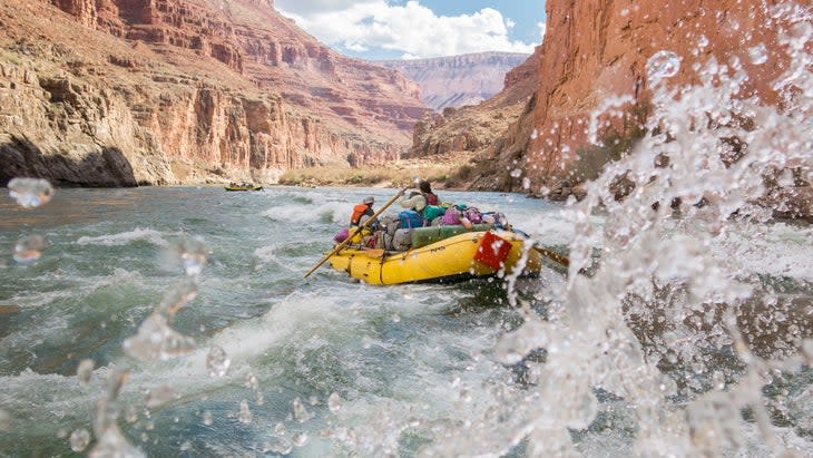 <span class="article__caption">Lower water levels create more hazards for larger rafts. </span> (Photo: Getty Images)