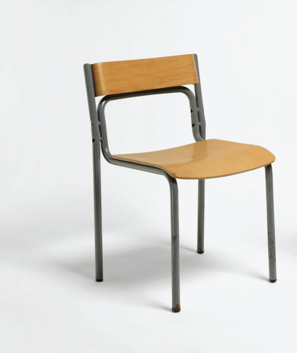 <span>School chair T.12 （designdiffusion）</span>