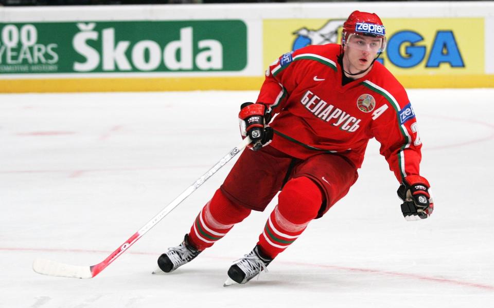 Konstantin Koltsov #28 of Belarus skates up ice against Slovakia the IIHF World Men's Championships preliminary round game at Wiener Stadthalle on April 30, 2005 in Vienna, Austria