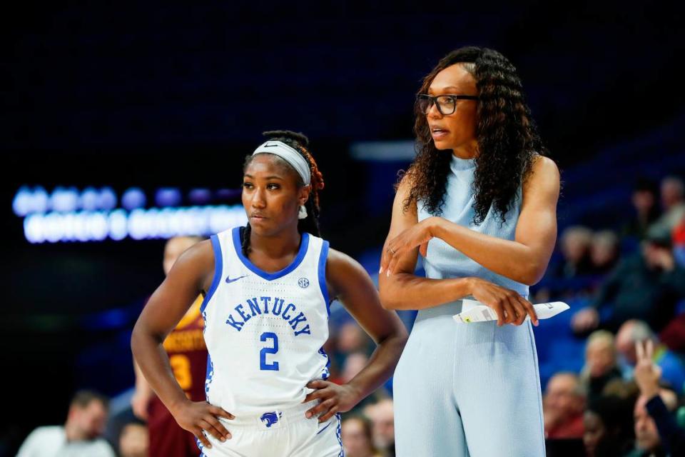 Kentucky head coach Kyra Elzy talks with guard Saniah Tyler during a break in the action. The Wildcats went 7-7 in nonconference play, the worst among SEC teams this season. UK opens league play Thursday night against Arkansas in Rupp Arena.