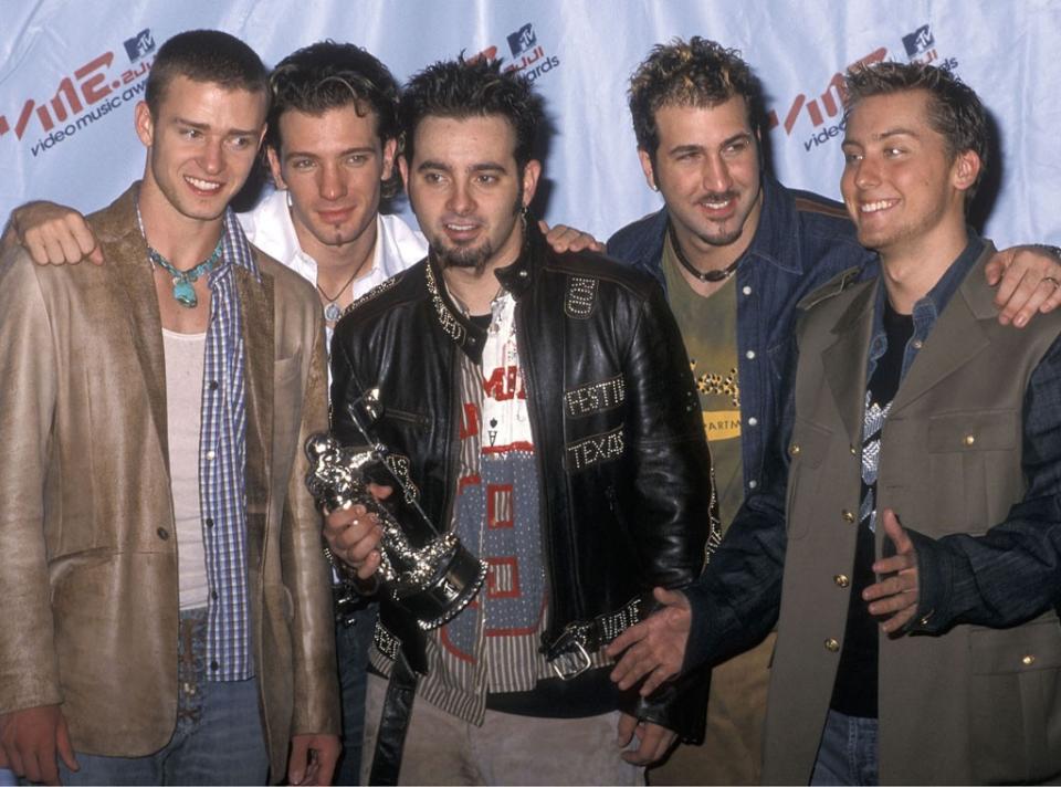 <p>23. 'N Sync went on so-called "temporary hiatus" in 2002 after wrapping up their <em>Celebrity</em> Tour, mainly so Timberlake could focus on his solo career, and that turned out to be it. Though no one came right out and said it and the group never officially announced that they were disbanding. <strong>One Direction</strong> fans know the concept well.</p> <p>"After you do something for a certain amount of time, you get into a rhythm of it and then new things spark your curiosity; you need new brain food," Chasez, who had a solo hit that year with "Blowin' Me Up (With Her Love)," <a href="https://www.huffpost.com/entry/nsync-interview-walk-of-fame_n_5ade1b2be4b0df502a4e64d0?guccounter=1&guce_referrer=aHR0cHM6Ly93d3cuZ29vZ2xlLmNvbS8&guce_referrer_sig=AQAAAILR8AtCeRxWCJReuJxcMJ1E5CTP77FucfJCnCHp0i0EP29DD6Hh_PXWtsXQ8voAwvckTxpCtHDCcp_vRdtGeo6CeJNqwuN1T3uBSIaLCeCGWxHz4L_c1kOjamckqY2nLFjOdQ_WF7GxjFrGDXfcXONmsGYLXs7rsJVLiaPPnudm" rel="nofollow noopener" target="_blank" data-ylk="slk:reflected to Huffington Post;elm:context_link;itc:0;sec:content-canvas" class="link ">reflected to Huffington Post</a> in 2019. "At that time, we just felt like we had exhausted every kind of idea for what we were doing and we just felt like, 'OK, let's do something different.' So, that's what we did." </p> <p>As for Bass, he said, "me and the guys were never on bad terms at al...The thing I was most disappointed in was not just Justin leaving the band. It's that our whole team, our record label, our management, everything like that, they all knew. They all knew it was over for three years before they told me.</p> <p>"So, for three years, I'm sitting there getting ready for a new album as everyone else knows we're moving on."</p>